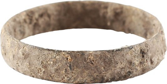 VIKING WEDDING RING, SIZE 8 1/2 - Fagan Arms