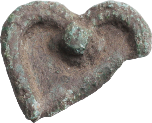 VIKING CHIEFTAIN’S HEART AMULET, 9TH CENTURY - Viking Hoard